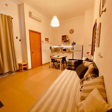 Bed&Go -Valigia Hotel Lecce Eksteriør billede