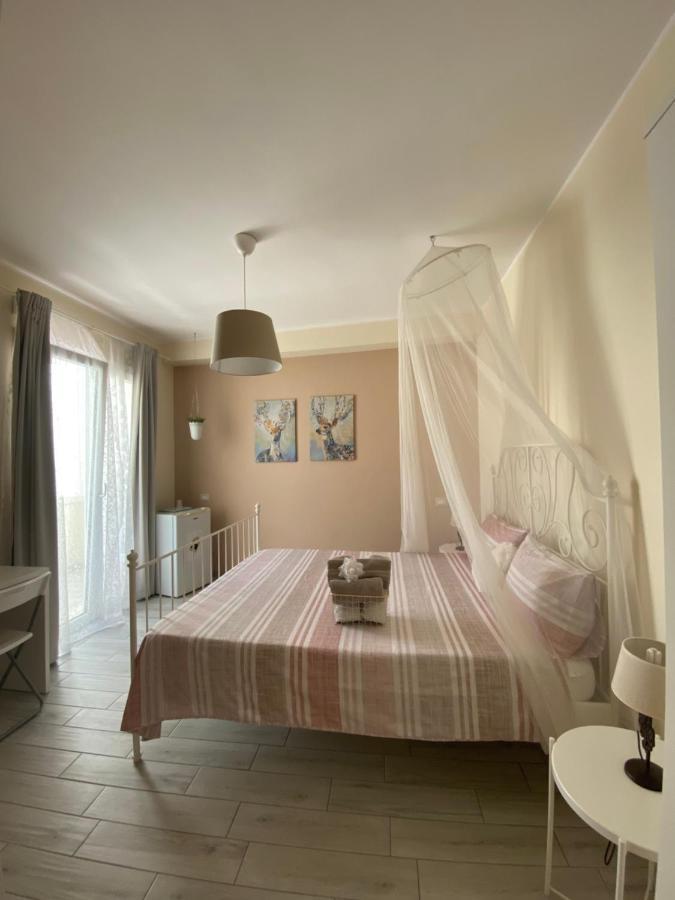 Bed&Go -Valigia Hotel Lecce Eksteriør billede